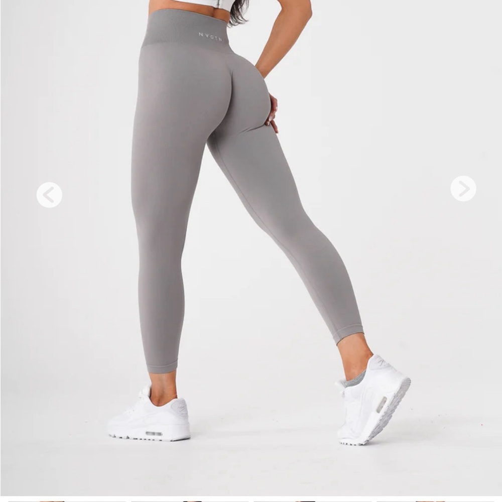 Light gray, solid, seamless leggings NVGTN